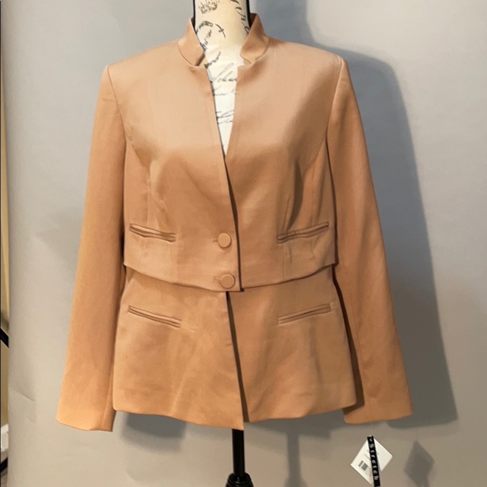 Focus 2000 camel blazer.